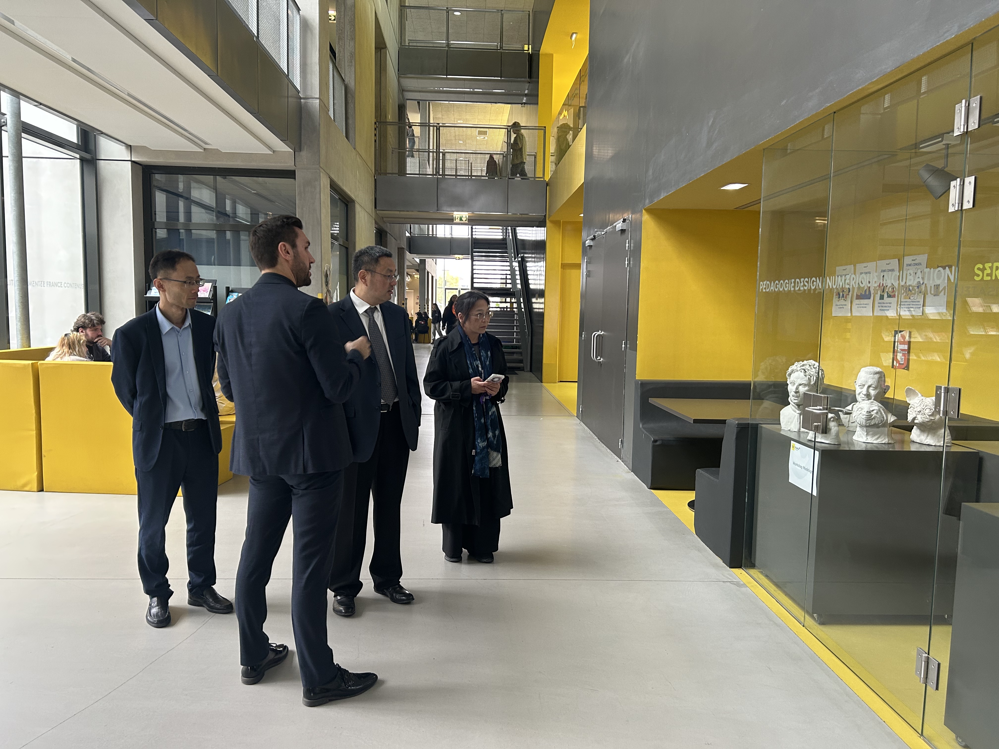 访问卢比卡设计与游戏动画学院